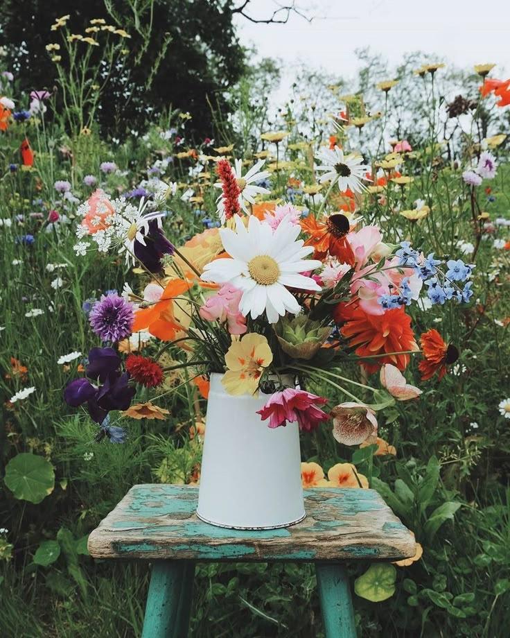 Haven Glade Crest workshop space where corporate flower arrangements are designed and prepared for business delivery